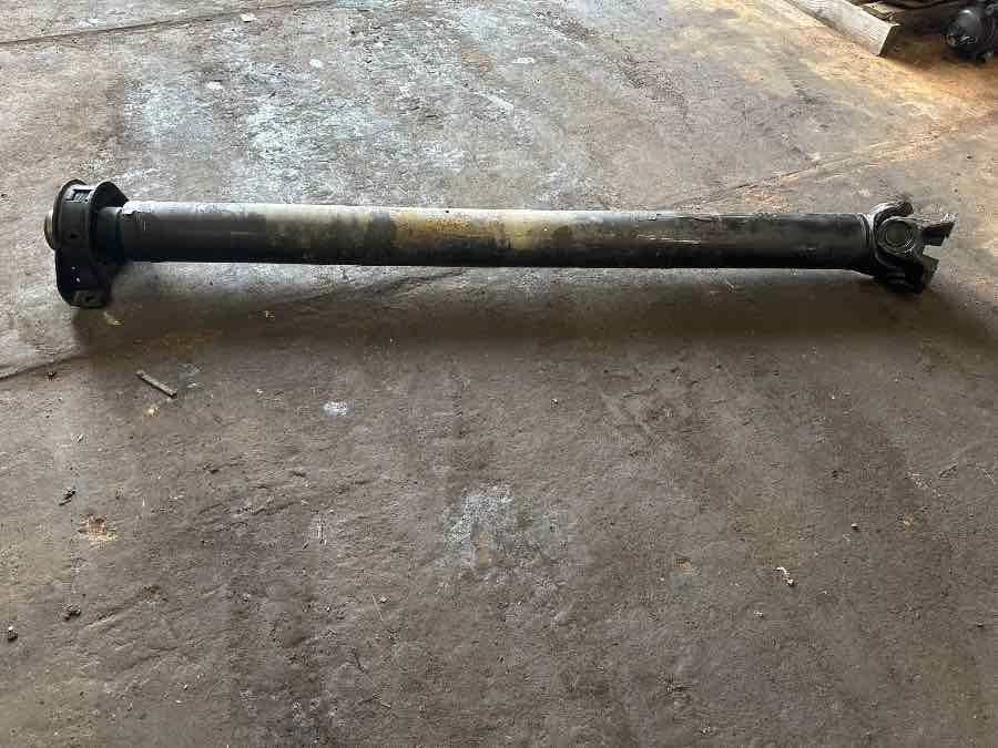MAN PROPSHAFT 81.39385-6178 - Albero di trasmissione per Camion: foto 2 MAN PROPSHAFT 81.39385-6178 - Albero di trasmissione per Camion: foto 2