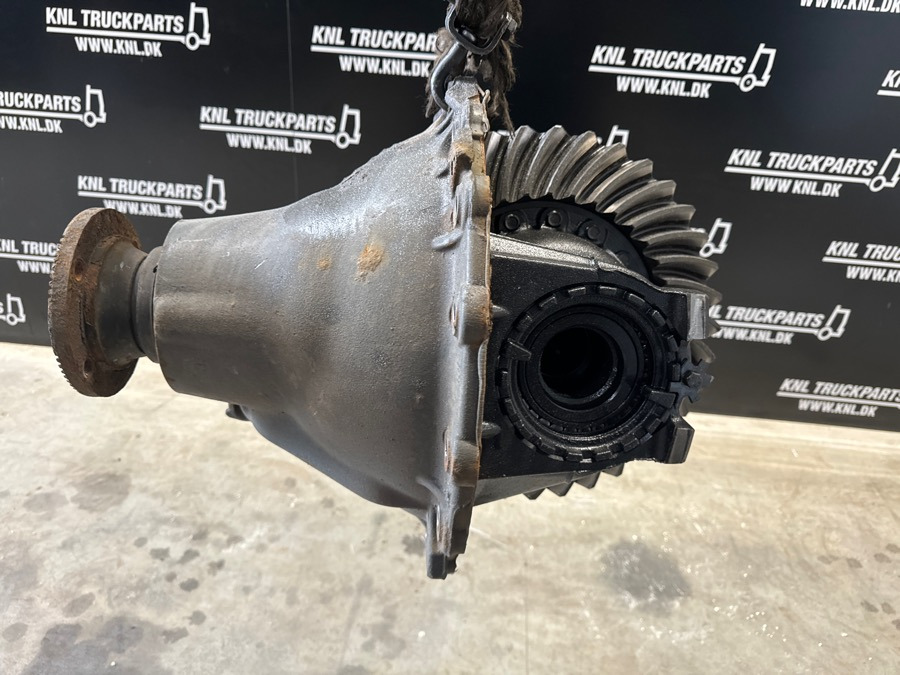 MERCEDES DIFF R440-13A-C22,5 - 2.846 - Differenziale per Camion: foto 1 MERCEDES DIFF R440-13A-C22,5 - 2.846 - Differenziale per Camion: foto 1