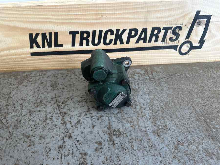 RENAULT STEERING PUMP 5010600495 - Sterzo per Camion: foto 2 RENAULT STEERING PUMP 5010600495 - Sterzo per Camion: foto 2
