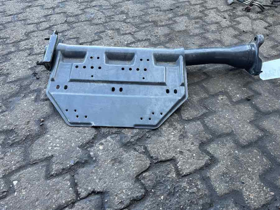SCANIA BRACKET FENDER 2485470 - Telaio per Camion: foto 2 SCANIA BRACKET FENDER 2485470 - Telaio per Camion: foto 2