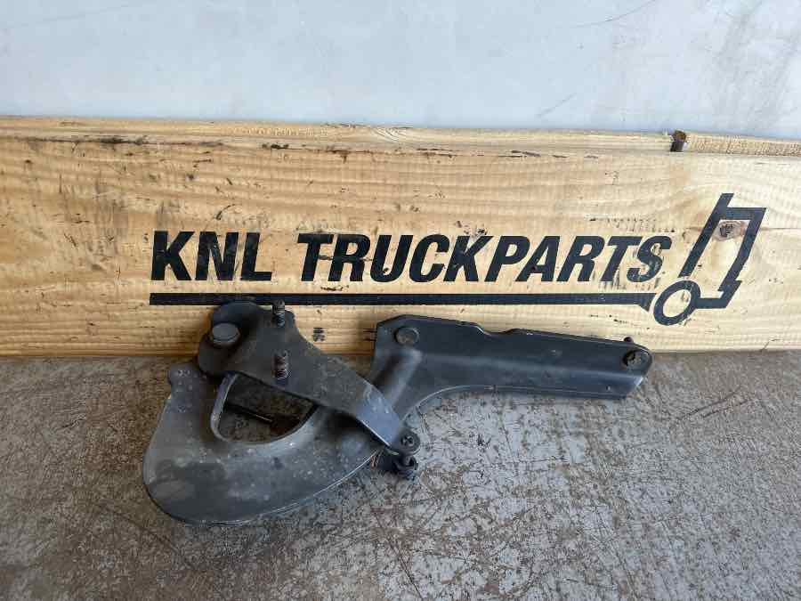 SCANIA RIGHT SIDE HINGE 2650885 - Telaio per Camion: foto 1 SCANIA RIGHT SIDE HINGE 2650885 - Telaio per Camion: foto 1