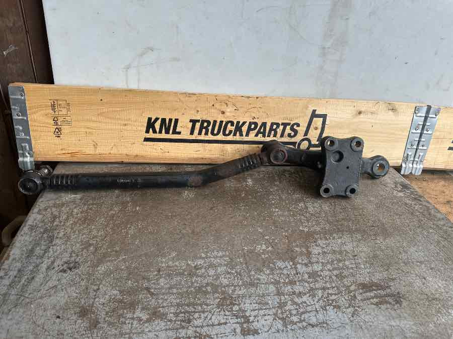 SCANIA STEERING HUB 1786130 - Sterzo per Camion: foto 2 SCANIA STEERING HUB 1786130 - Sterzo per Camion: foto 2