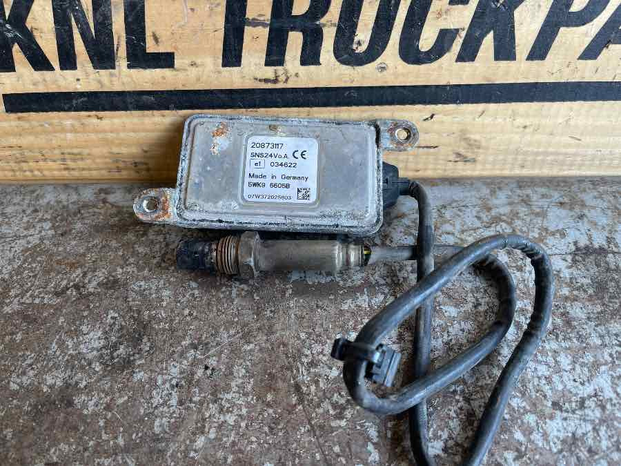 VOLVO NOX SENSOR 20873117 - Sistema elettrico per Camion: foto 3 VOLVO NOX SENSOR 20873117 - Sistema elettrico per Camion: foto 3