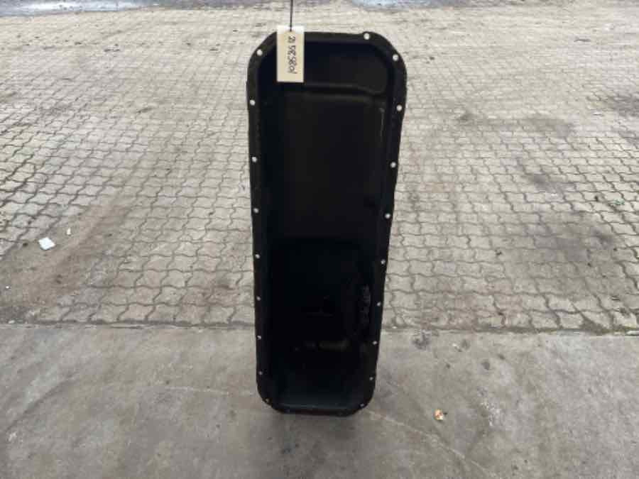 VOLVO OIL SUMP 21585801 - Motore e ricambi per Camion: foto 3 VOLVO OIL SUMP 21585801 - Motore e ricambi per Camion: foto 3