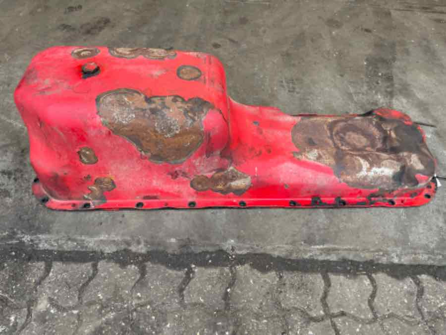 VOLVO OIL SUMP 21585801 - Motore e ricambi per Camion: foto 2 VOLVO OIL SUMP 21585801 - Motore e ricambi per Camion: foto 2