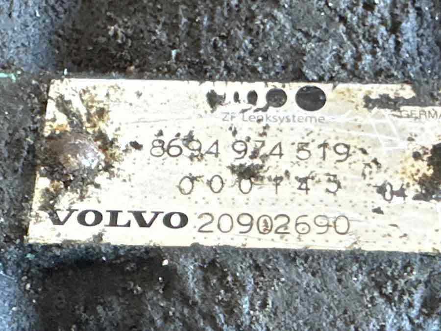 VOLVO STEEING PUMP 20902690 - Sterzo per Camion: foto 3 VOLVO STEEING PUMP 20902690 - Sterzo per Camion: foto 3