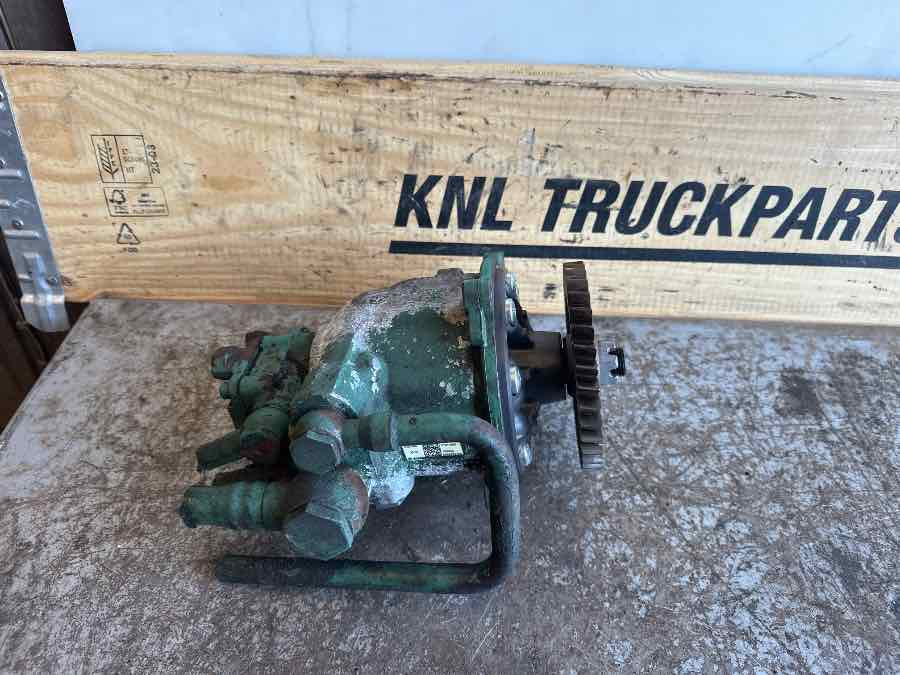 VOLVO STEERING PUMP 21910863 - Sterzo per Camion: foto 1 VOLVO STEERING PUMP 21910863 - Sterzo per Camion: foto 1