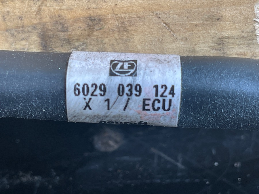 ZF POWER CABEL EST 6029039124 - Cavi/ Fili per Camion: foto 2 ZF POWER CABEL EST 6029039124 - Cavi/ Fili per Camion: foto 2