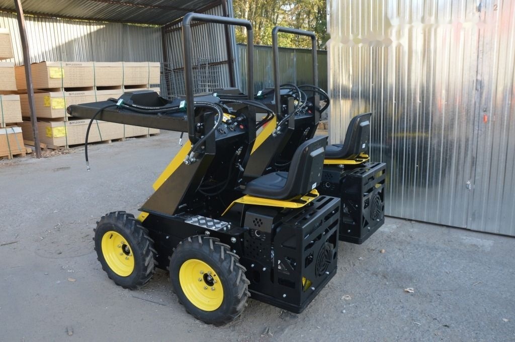 Tur Poland Miniradlader Miniloader Mini hoflader TUR N 520 Briggs&Stratton - Minipala: foto 5 Tur Poland Miniradlader Miniloader Mini hoflader TUR N 520 Briggs&Stratton - Minipala: foto 5