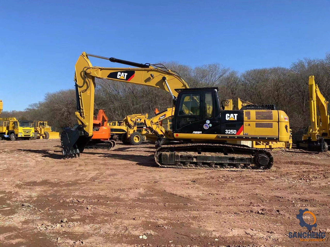 CAT 325D - Escavatore: foto 1 CAT 325D - Escavatore: foto 1