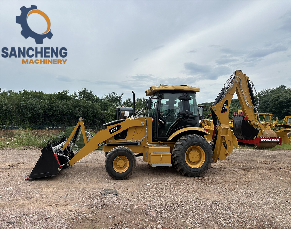 CAT 432F backhoe loader - Terna: foto 4 CAT 432F backhoe loader - Terna: foto 4