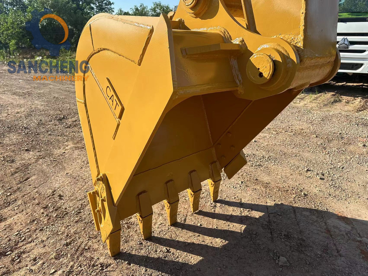 Escavatore cingolato CATERPILLAR 320B: foto 11
