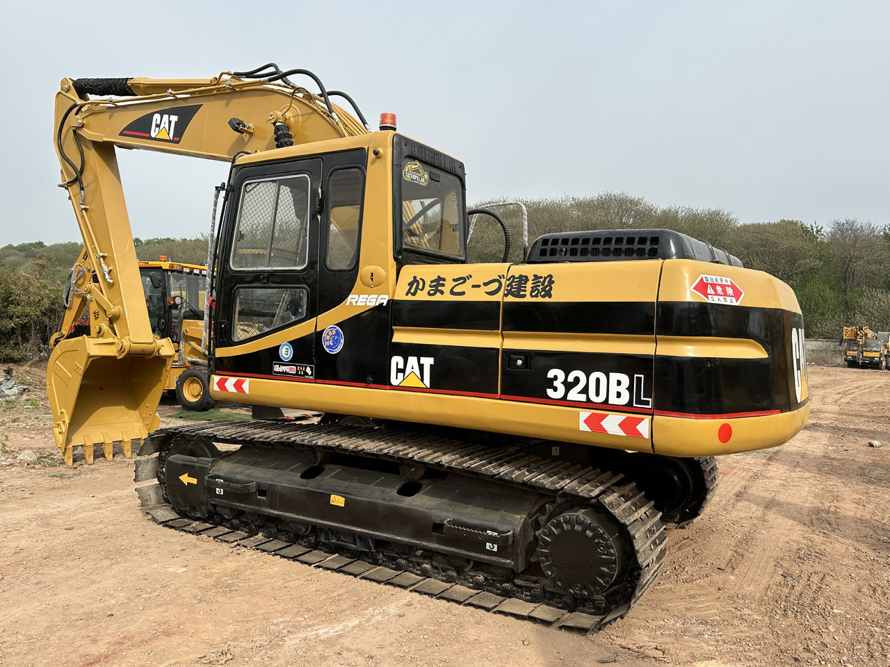 CATERPILLAR 320BL - Escavatore cingolato: foto 5 CATERPILLAR 320BL - Escavatore cingolato: foto 5