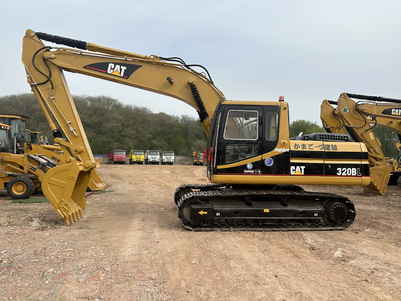 CATERPILLAR 320BL - Escavatore cingolato: foto 2 CATERPILLAR 320BL - Escavatore cingolato: foto 2