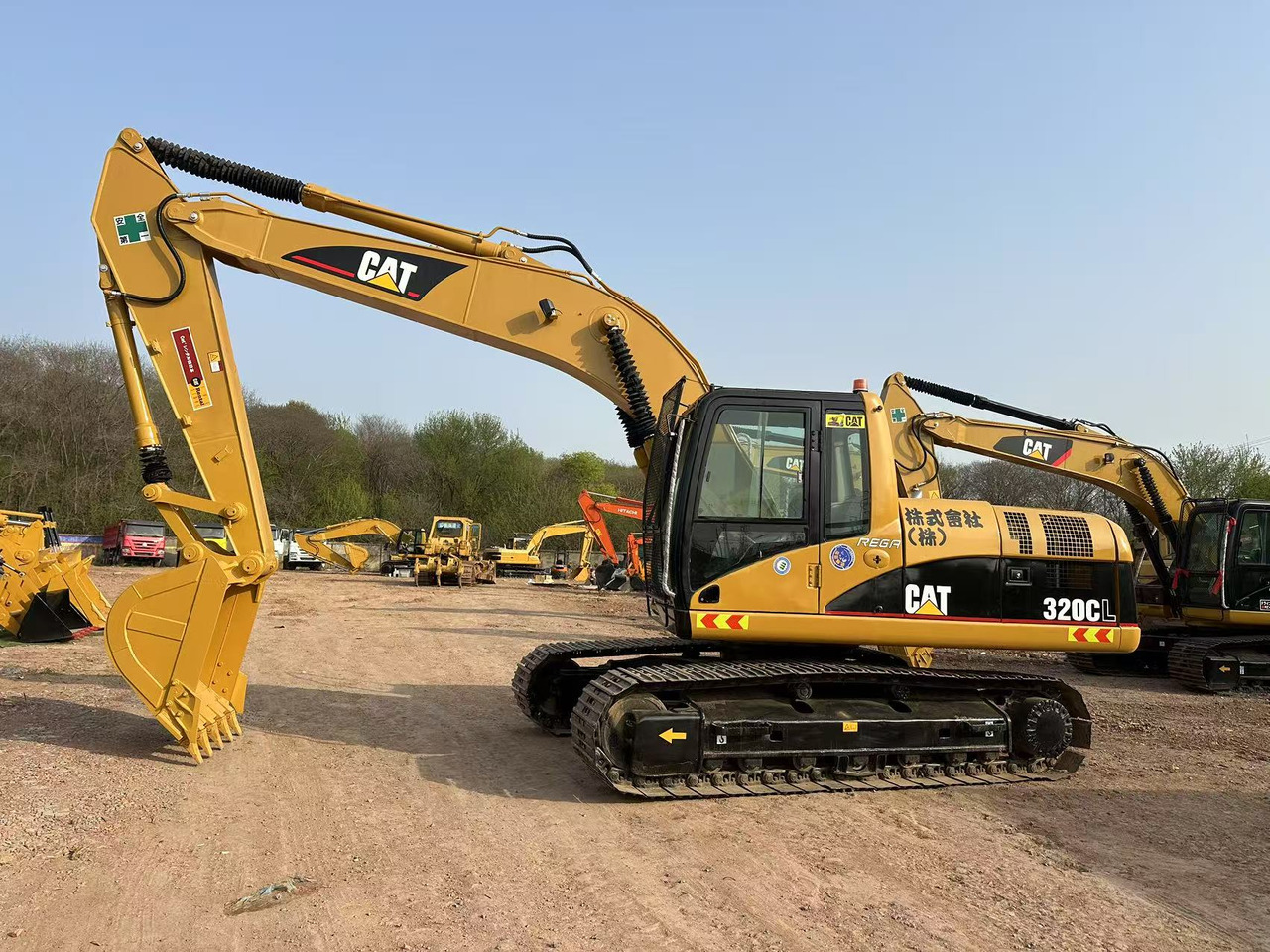 CATERPILLAR 320C - Escavatore cingolato: foto 1 CATERPILLAR 320C - Escavatore cingolato: foto 1