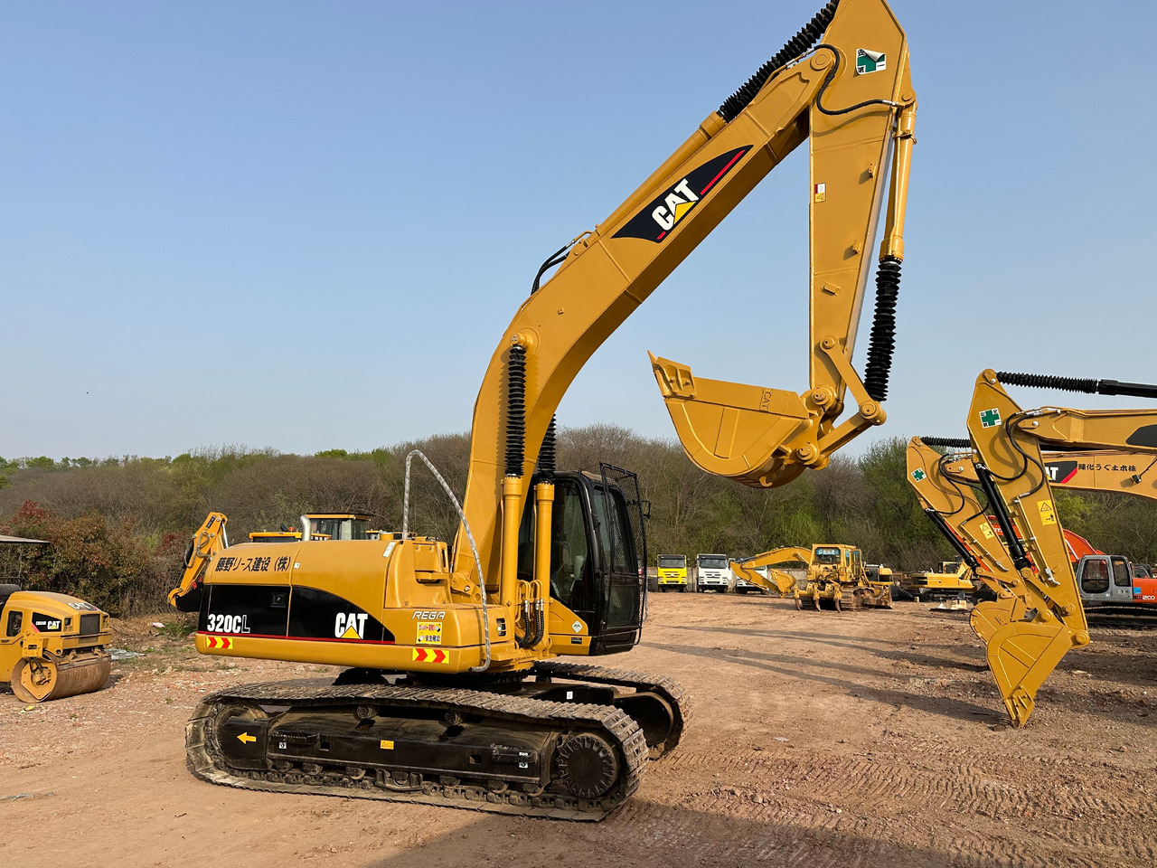 CATERPILLAR 320C - Escavatore cingolato: foto 2 CATERPILLAR 320C - Escavatore cingolato: foto 2