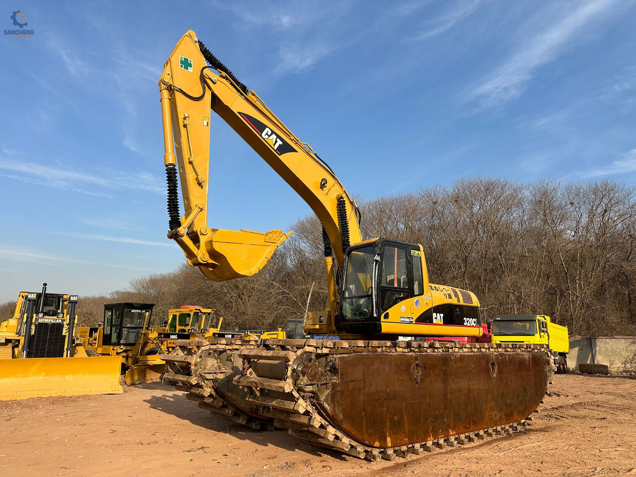 CATERPILLAR 320CL - Escavatore anfibio: foto 1 CATERPILLAR 320CL - Escavatore anfibio: foto 1