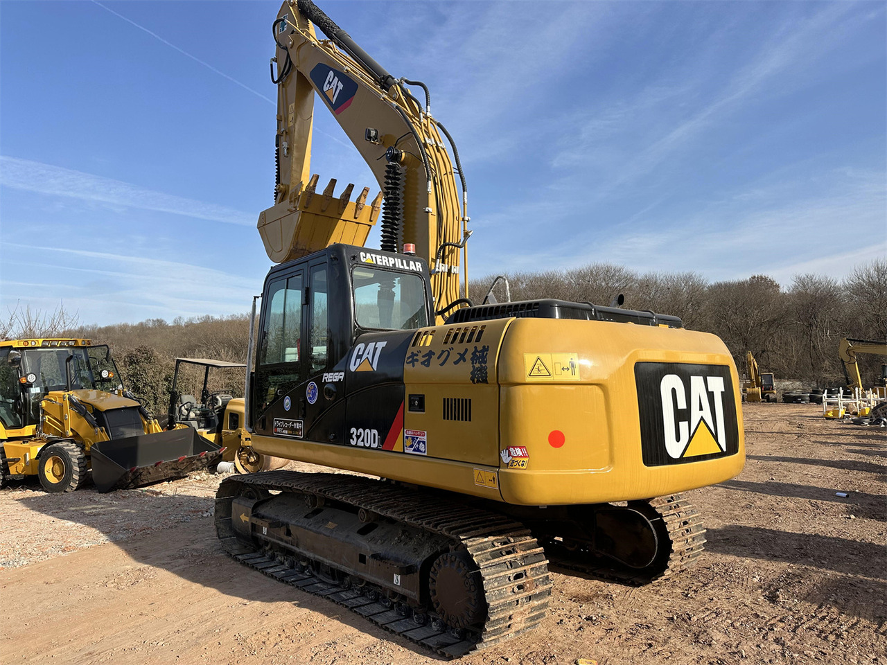 CATERPILLAR 320DL - Escavatore cingolato: foto 3 CATERPILLAR 320DL - Escavatore cingolato: foto 3