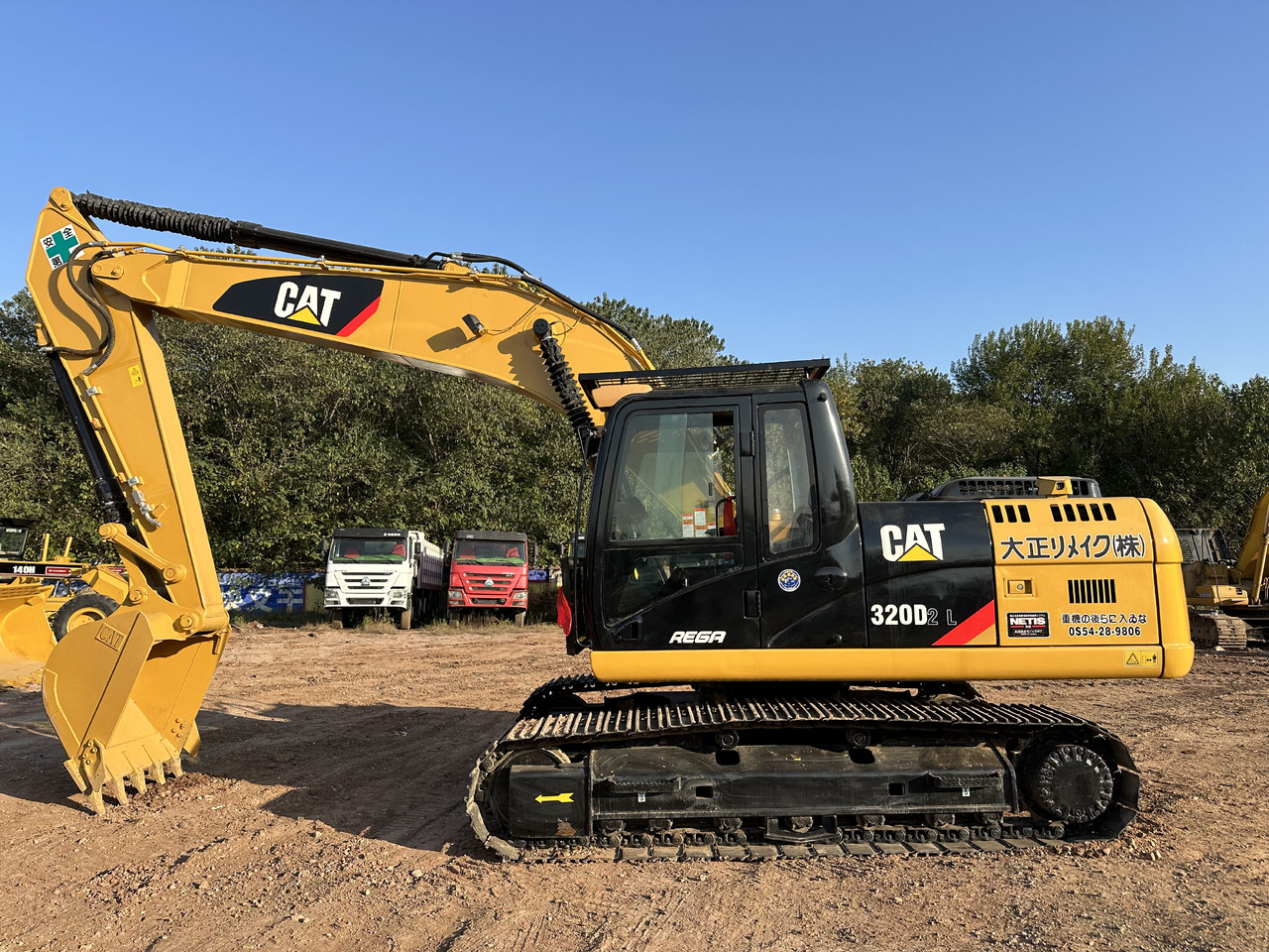 CATERPILLAR 320DL crawler excavator - Escavatore cingolato: foto 1 CATERPILLAR 320DL crawler excavator - Escavatore cingolato: foto 1