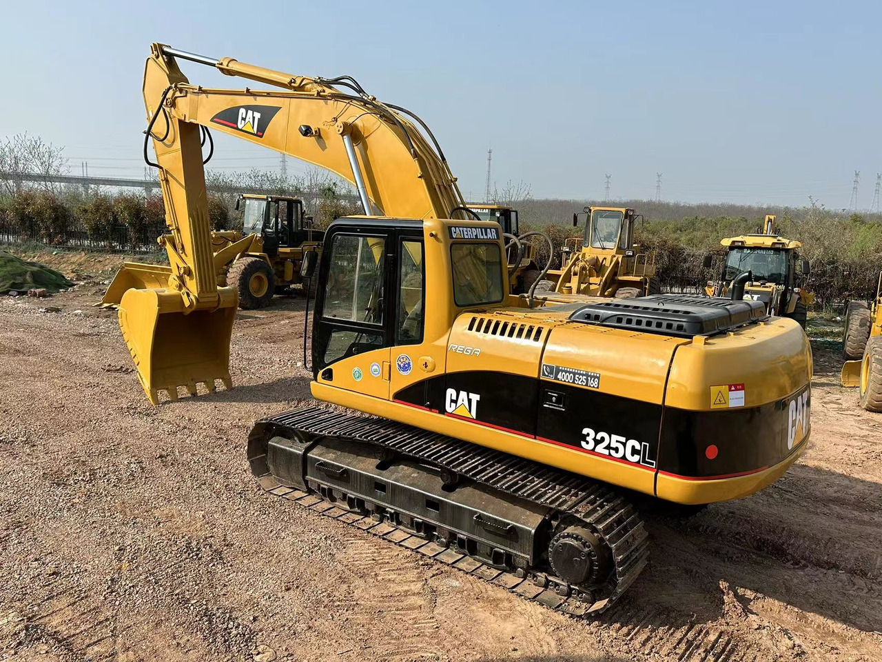 CATERPILLAR 325C - Escavatore cingolato: foto 4 CATERPILLAR 325C - Escavatore cingolato: foto 4