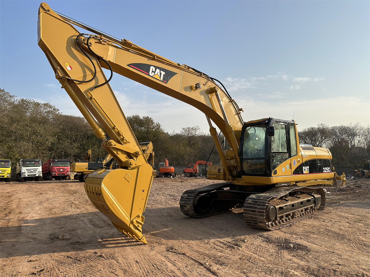 CATERPILLAR 325C - Escavatore cingolato: foto 4 CATERPILLAR 325C - Escavatore cingolato: foto 4