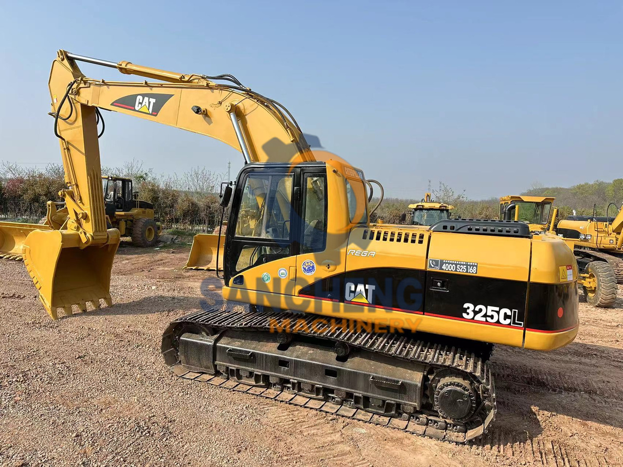 CATERPILLAR 325CL - Escavatore cingolato: foto 1 CATERPILLAR 325CL - Escavatore cingolato: foto 1