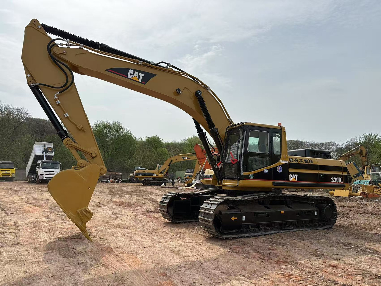 CATERPILLAR 330BL - Escavatore: foto 4 CATERPILLAR 330BL - Escavatore: foto 4