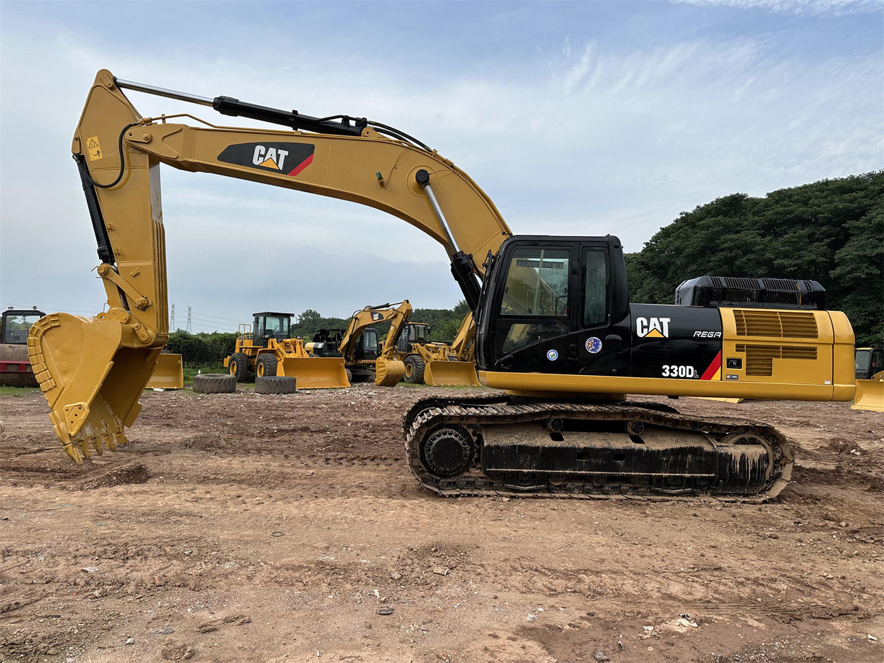 CATERPILLAR 330D - Escavatore cingolato: foto 4 CATERPILLAR 330D - Escavatore cingolato: foto 4
