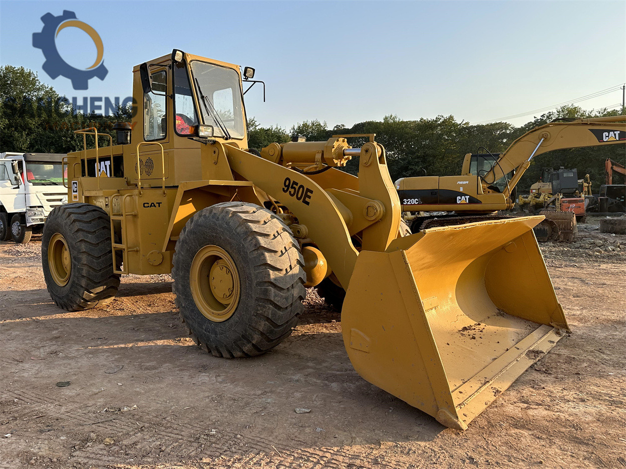 CATERPILLAR 950E - Pala gommata: foto 1 CATERPILLAR 950E - Pala gommata: foto 1