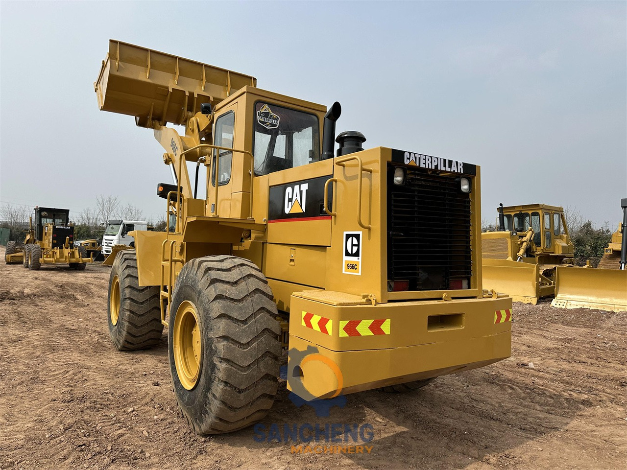 CATERPILLAR 966C - Pala gommata: foto 4 CATERPILLAR 966C - Pala gommata: foto 4