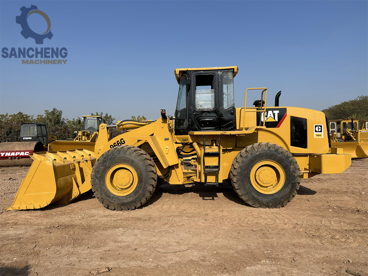CATERPILLAR 966G - Pala gommata: foto 1 CATERPILLAR 966G - Pala gommata: foto 1