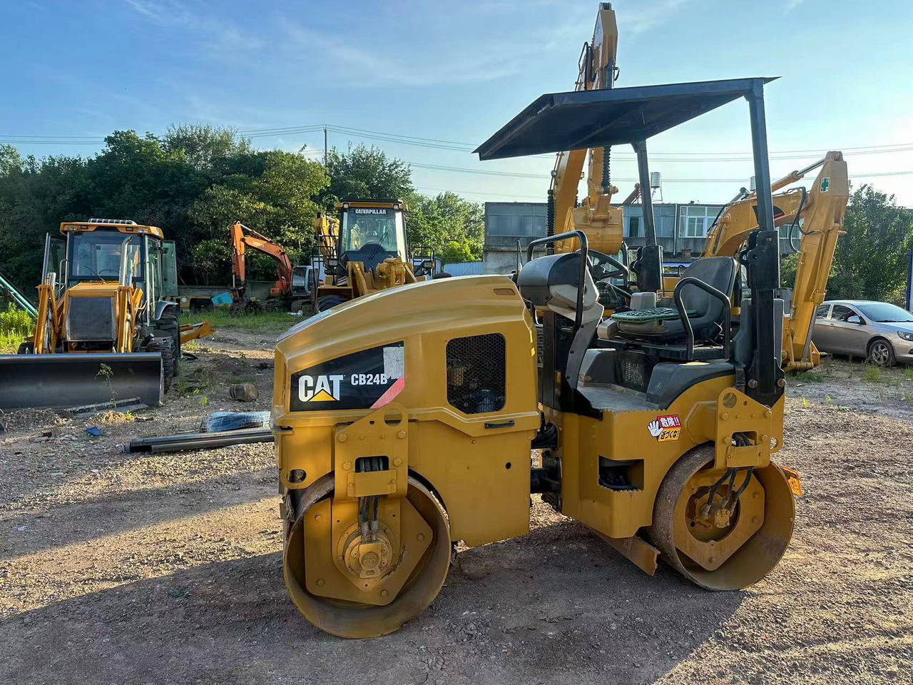 CATERPILLAR CB24B - Rullo: foto 3 CATERPILLAR CB24B - Rullo: foto 3