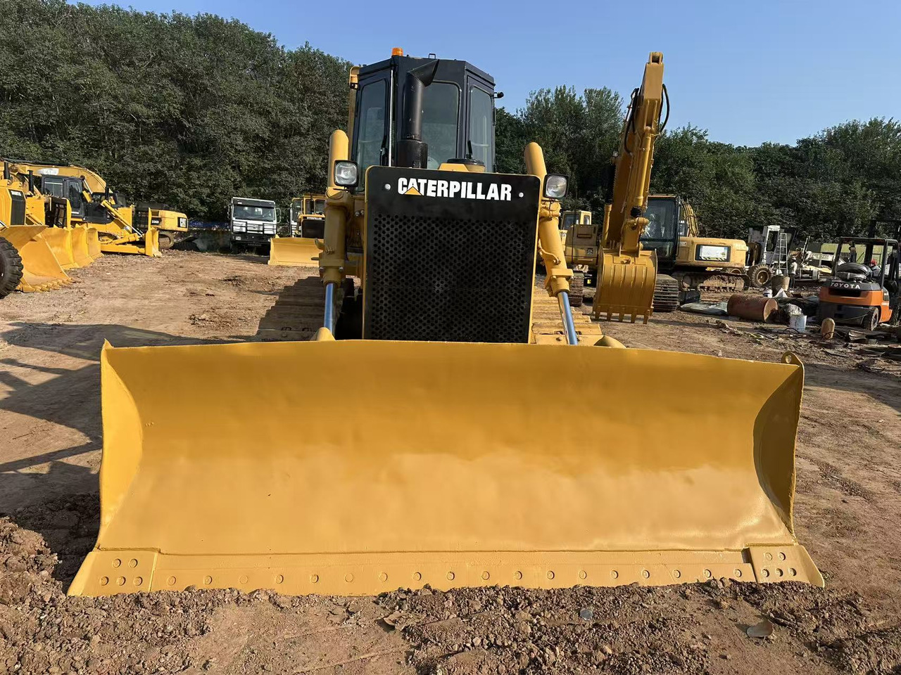 CATERPILLAR D6G Crawler Dozer - Bulldozer: foto 4 CATERPILLAR D6G Crawler Dozer - Bulldozer: foto 4