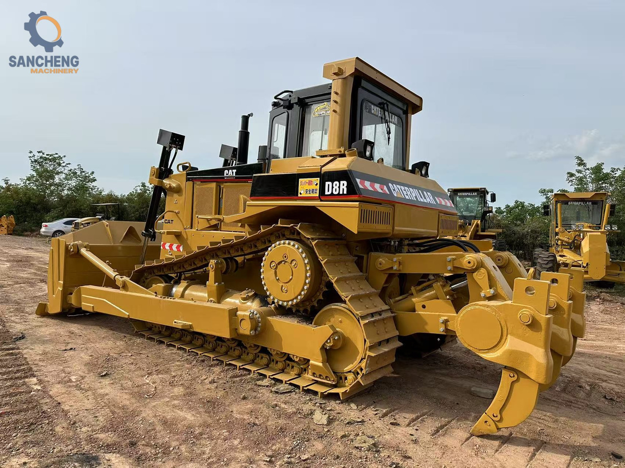 CATERPILLAR D8R - Bulldozer: foto 1 CATERPILLAR D8R - Bulldozer: foto 1