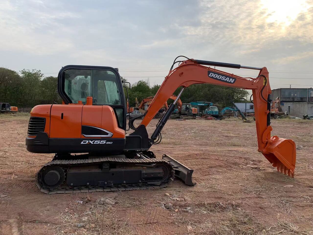 DOOSAN DX55 excavator - Escavatore: foto 4 DOOSAN DX55 excavator - Escavatore: foto 4