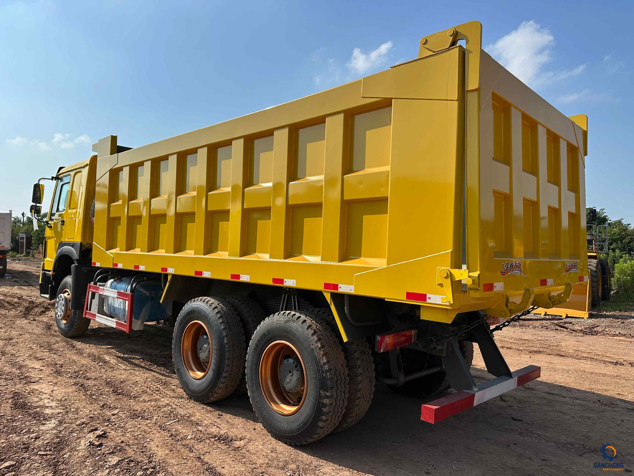 Autocarro ribaltabile HOWO 400: foto 6