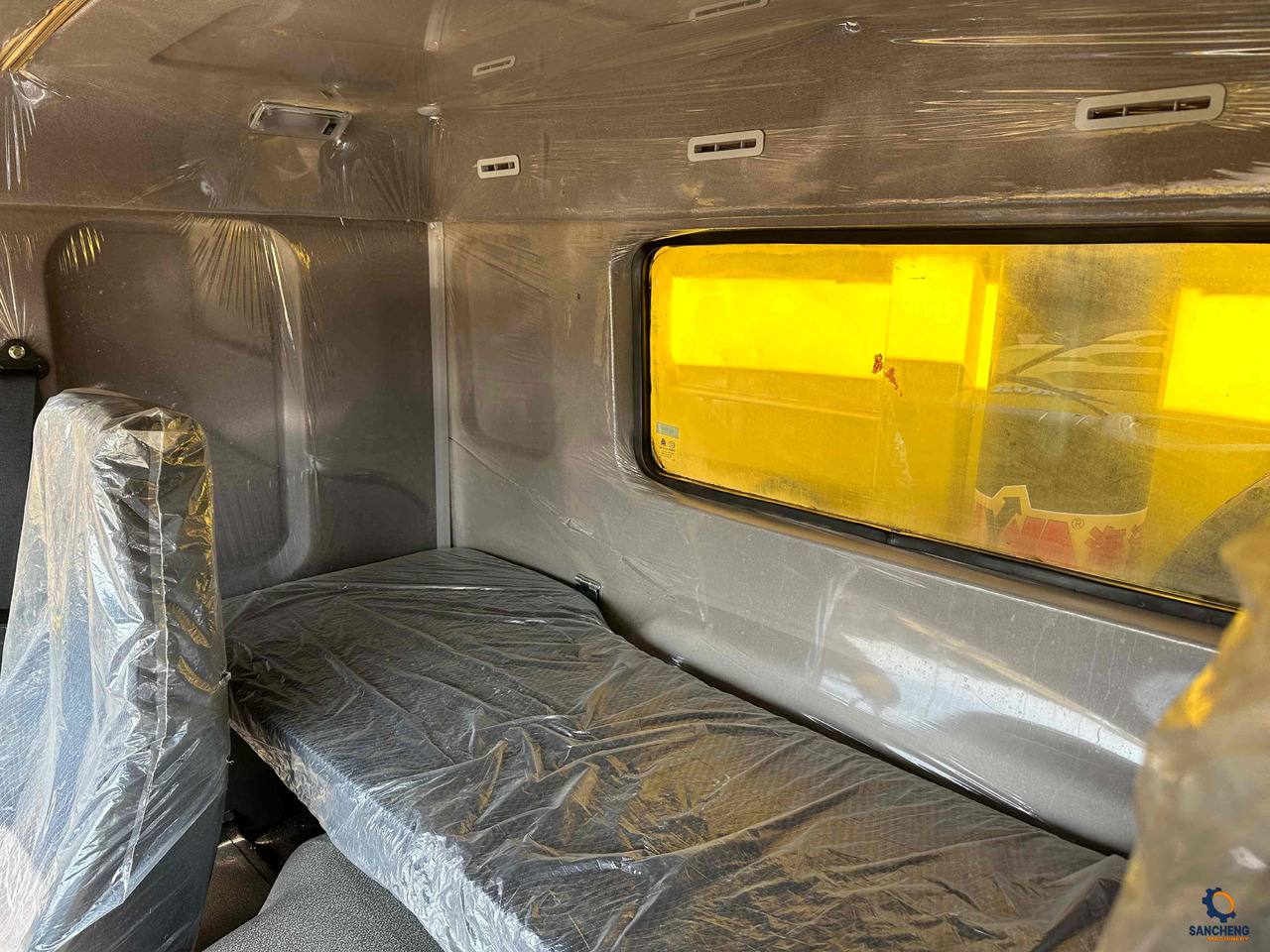 Autocarro ribaltabile HOWO 400: foto 11