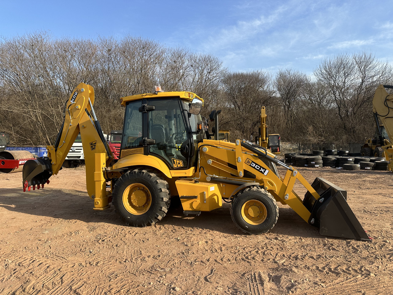 JCB 3CX - Terna: foto 4 JCB 3CX - Terna: foto 4