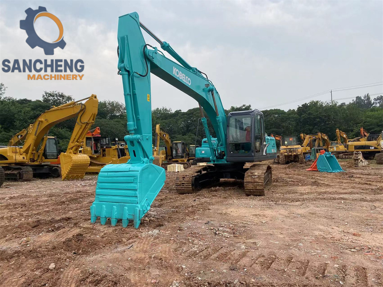 KOBELCO SK210LC-8 - Escavatore cingolato: foto 4 KOBELCO SK210LC-8 - Escavatore cingolato: foto 4