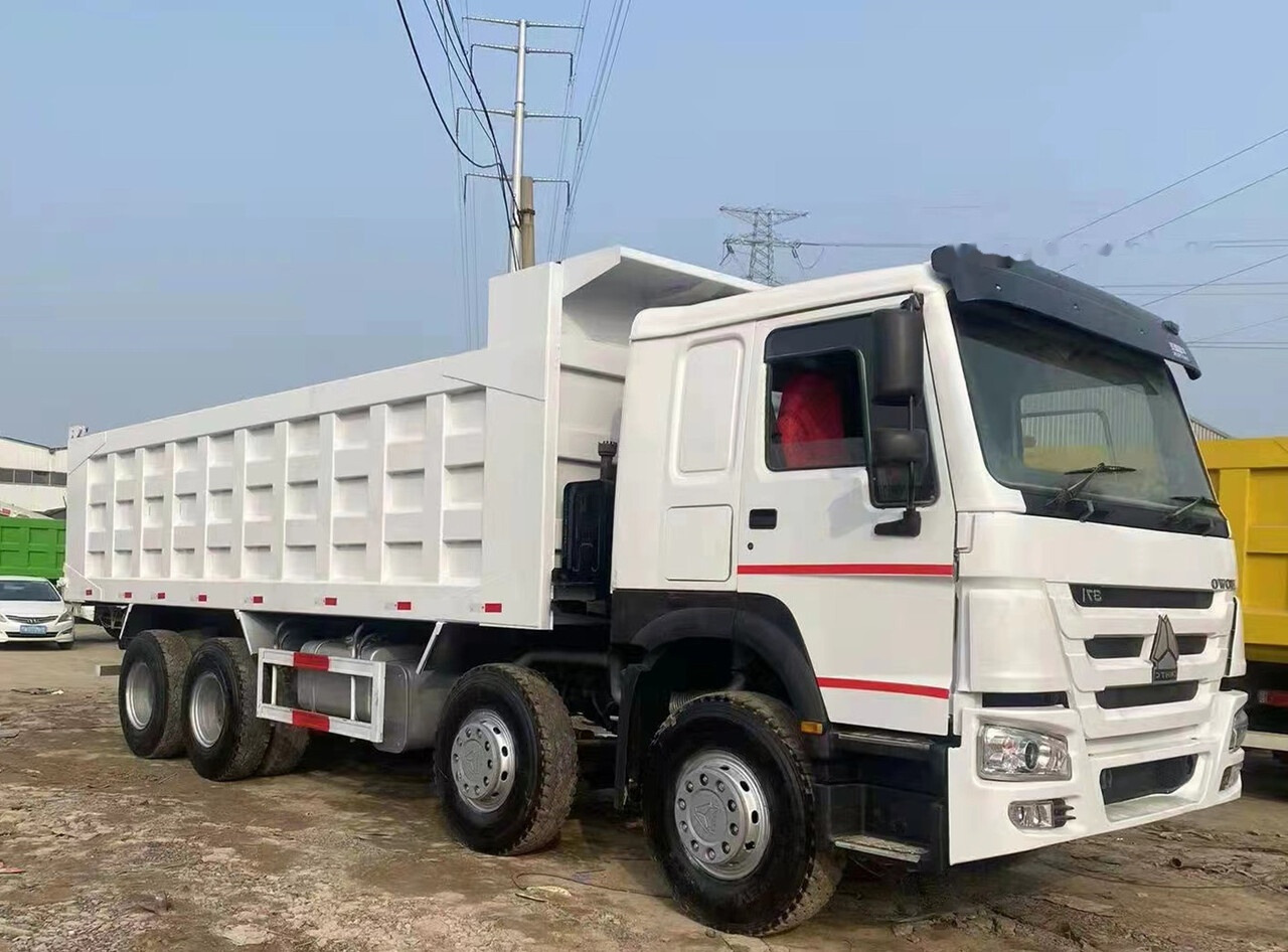 SINOTRUK HOWO 371 Tipper truck - Autocarro ribaltabile: foto 2 SINOTRUK HOWO 371 Tipper truck - Autocarro ribaltabile: foto 2