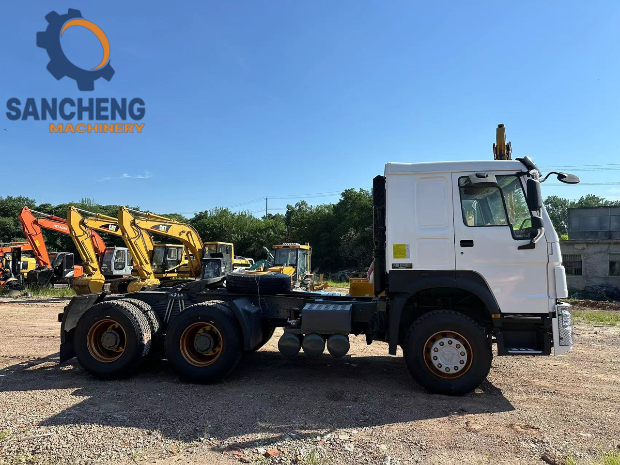 SINOTRUK HOWO Truck Head 371 - Trattore stradale: foto 4 SINOTRUK HOWO Truck Head 371 - Trattore stradale: foto 4