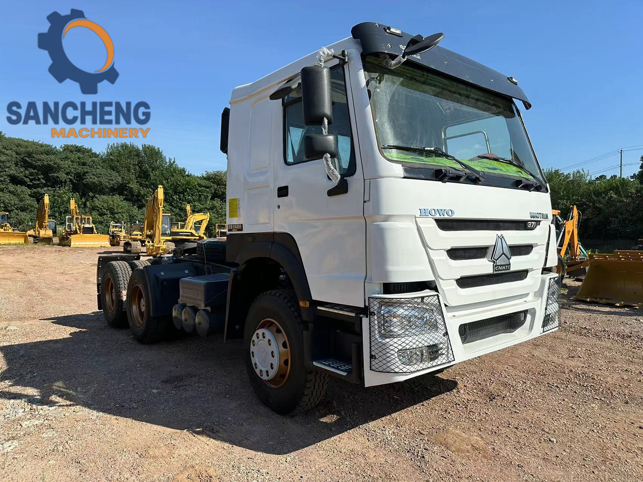 SINOTRUK HOWO Truck Head 371 - Trattore stradale: foto 3 SINOTRUK HOWO Truck Head 371 - Trattore stradale: foto 3