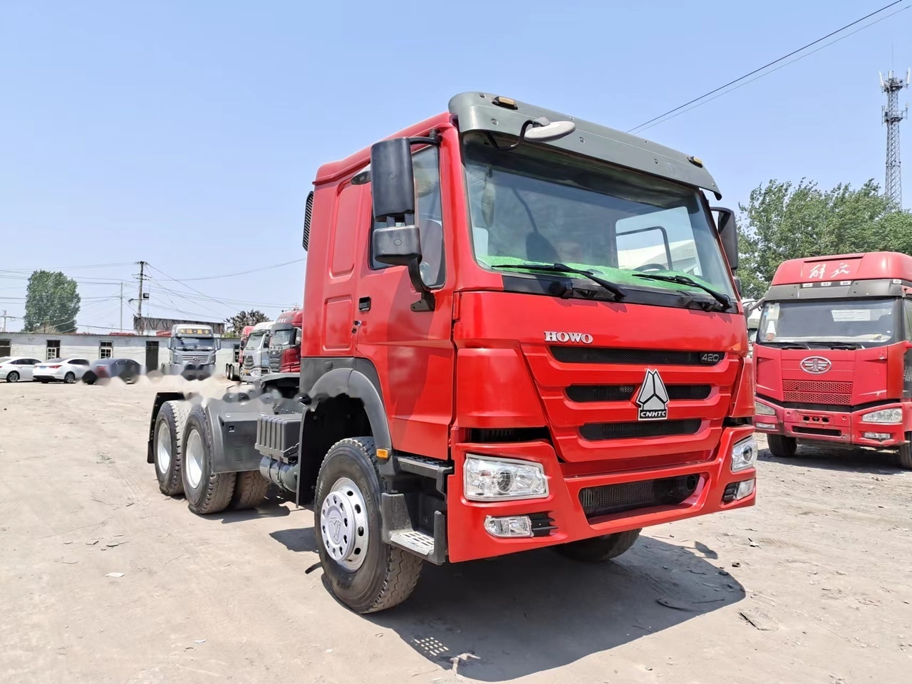 SINOTRUK Howo tractor unit 420 - Trattore stradale: foto 4 SINOTRUK Howo tractor unit 420 - Trattore stradale: foto 4