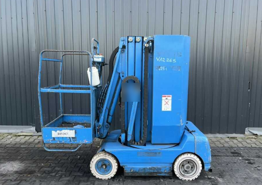 Grove Toucan860 - Elevatore verticale: foto 2 Grove Toucan860 - Elevatore verticale: foto 2