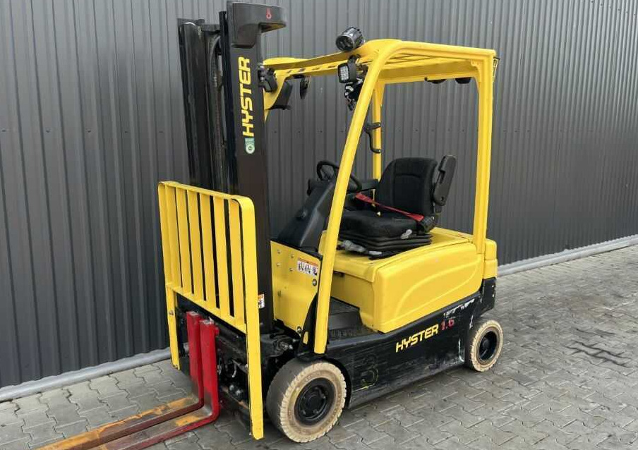 Hyster J1.6XN - Carrello elevatore elettrico: foto 1 Hyster J1.6XN - Carrello elevatore elettrico: foto 1