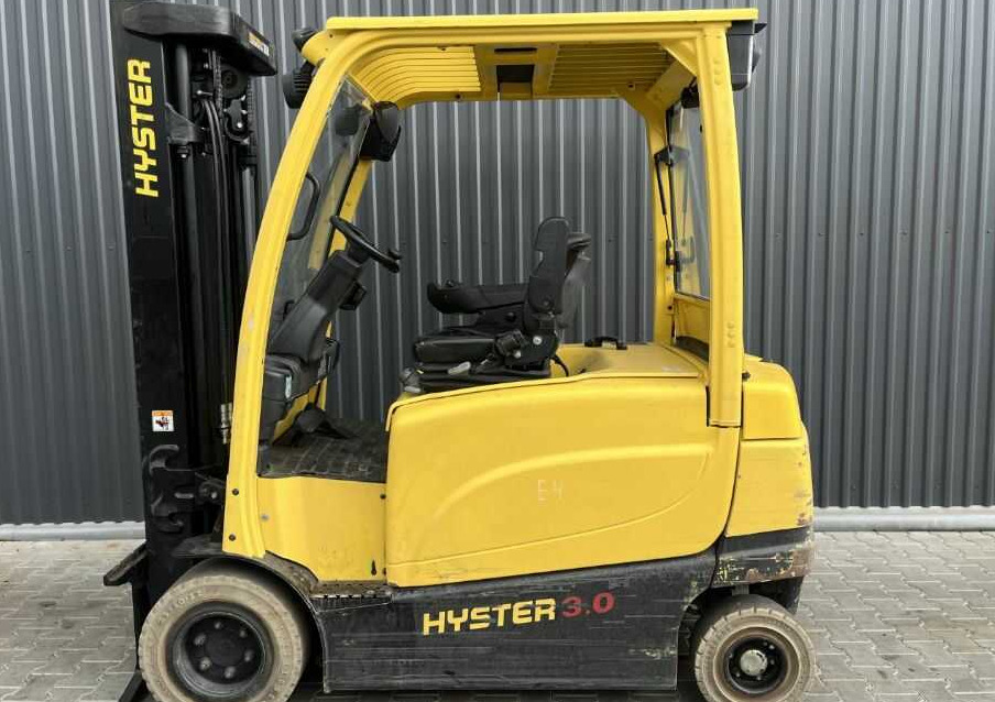 Hyster J3.0XN - Carrello elevatore elettrico: foto 2 Hyster J3.0XN - Carrello elevatore elettrico: foto 2