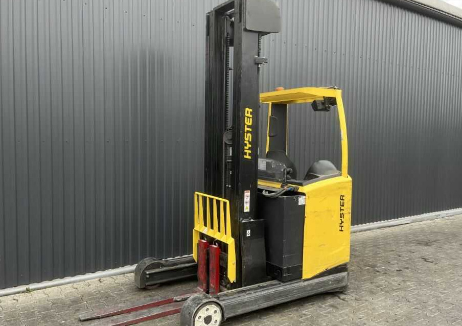 Hyster R2.5 - Carrello retrattile: foto 1 Hyster R2.5 - Carrello retrattile: foto 1