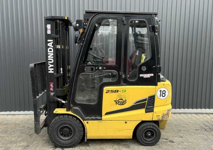 Hyundai 25B-9 - Carrello elevatore elettrico: foto 2 Hyundai 25B-9 - Carrello elevatore elettrico: foto 2