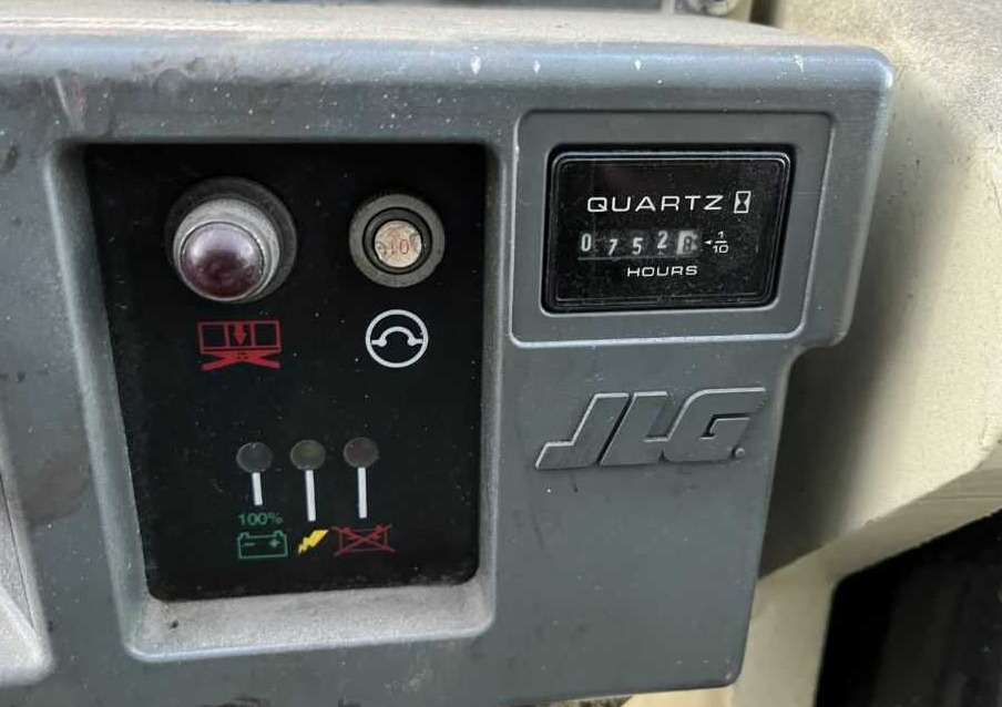 JLG 2646ES - Piattaforma a pantografo: foto 5 JLG 2646ES - Piattaforma a pantografo: foto 5