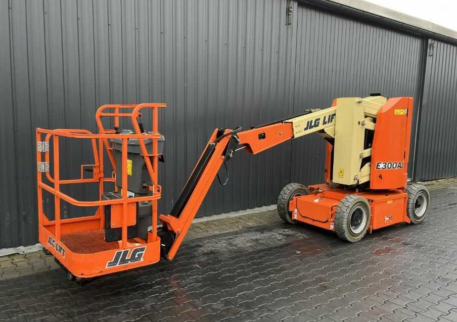 JLG E300AJ - Piattaforma articolata: foto 1 JLG E300AJ - Piattaforma articolata: foto 1
